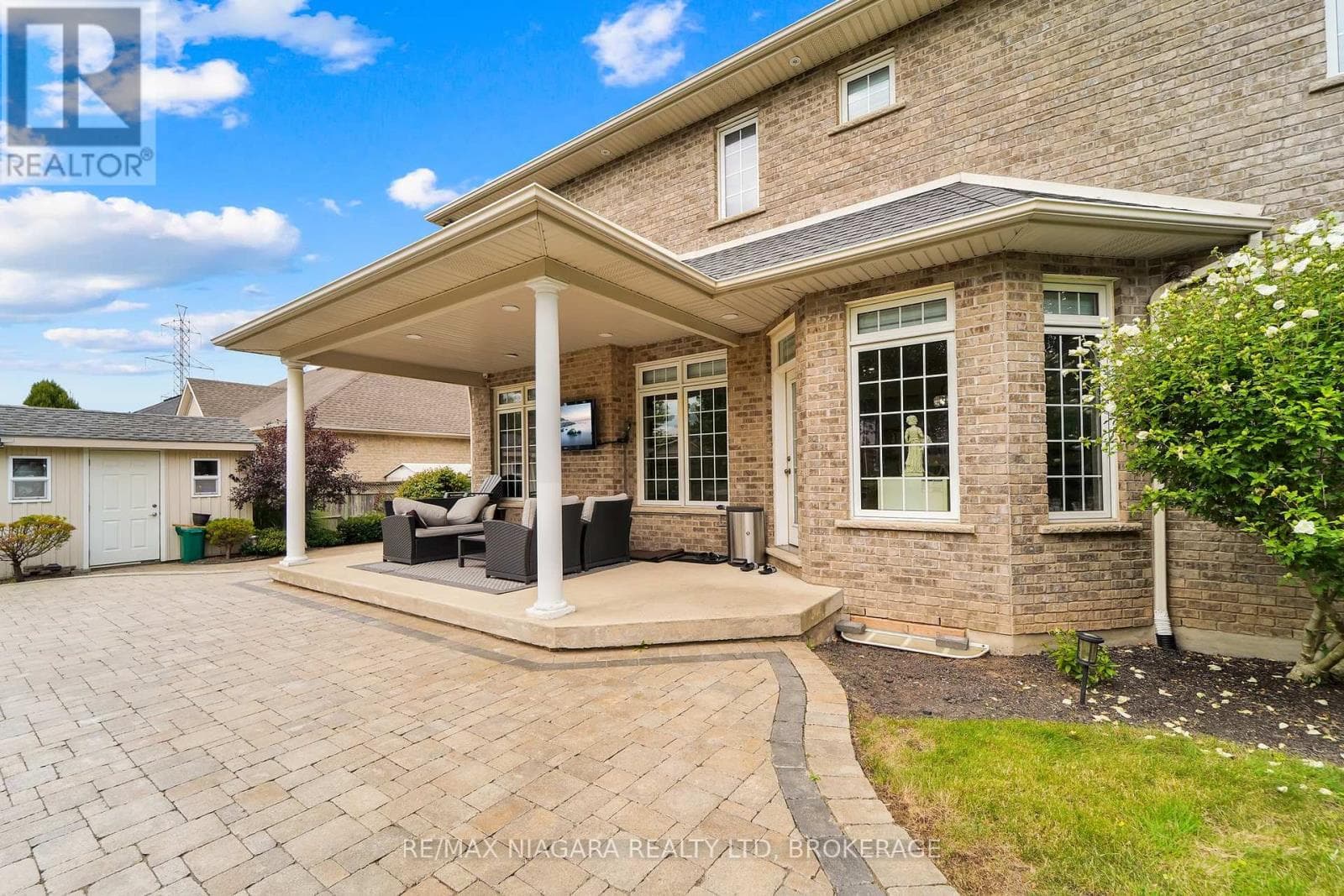 8018 CATHEDRAL DRIVE, Niagara — photo 2