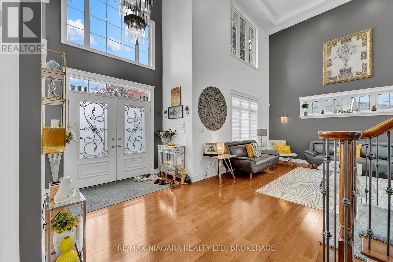 8018 CATHEDRAL DRIVE, Niagara — photo 4
