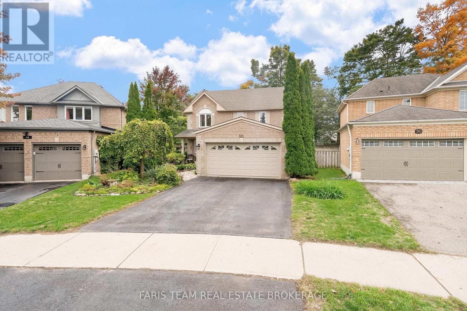 92 BRIGHTON ROAD, Toronto — photo 2