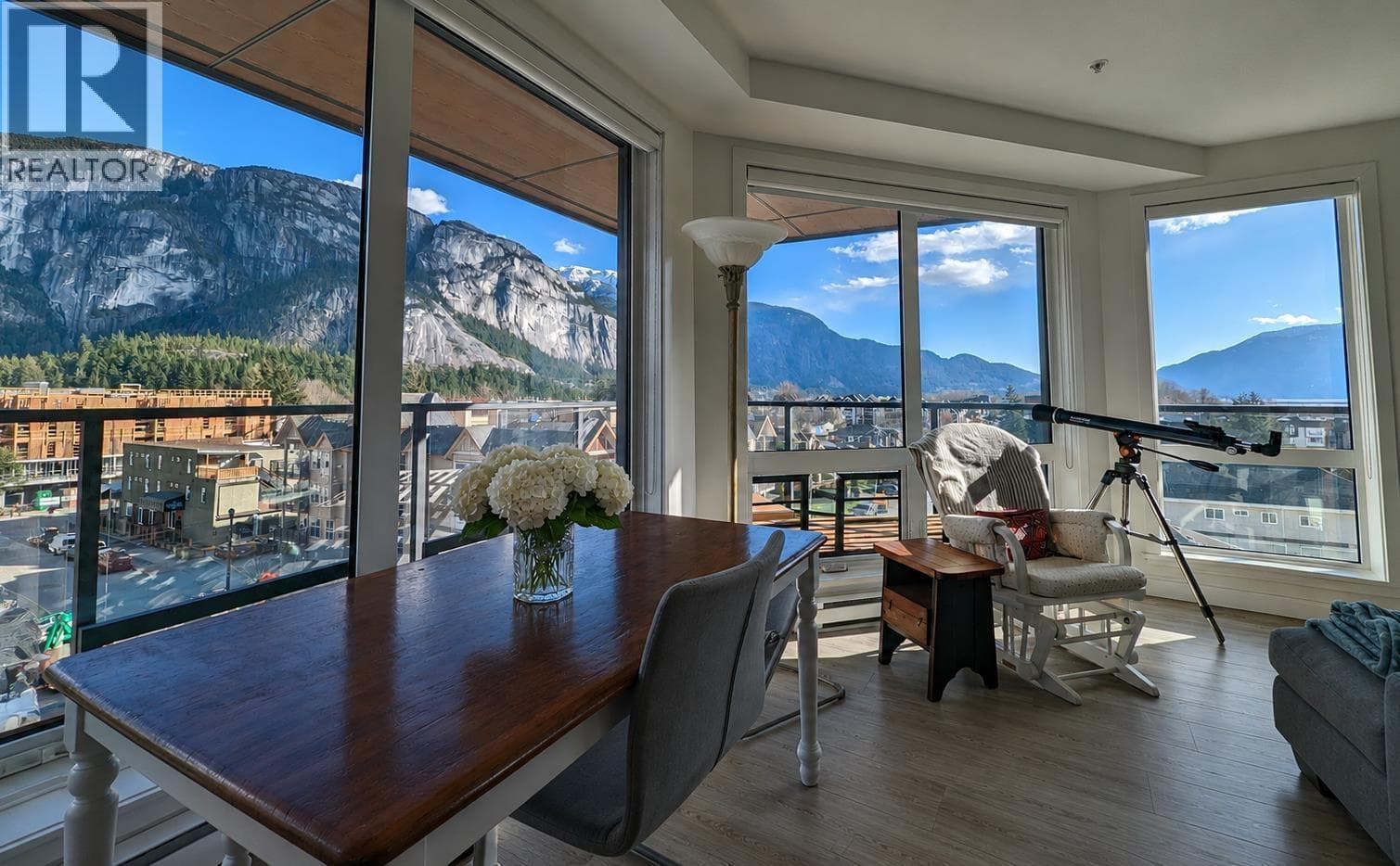 602 38013 THIRD AVENUE in 