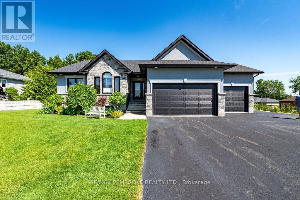 19 NICK STREET in