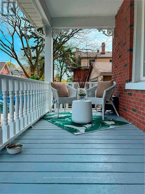 11 FREEMAN STREET, Toronto — photo 2