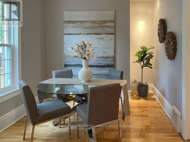 11 FREEMAN STREET, Toronto — photo 4