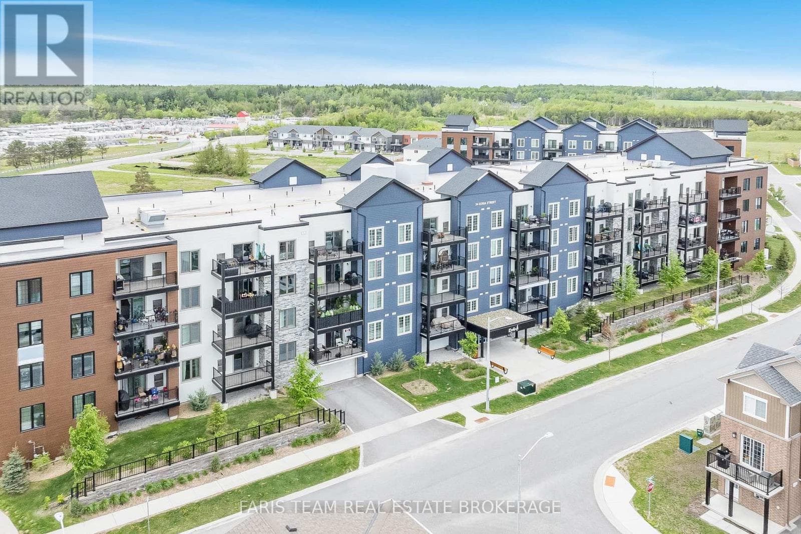 207 - 54 KODA STREET in 