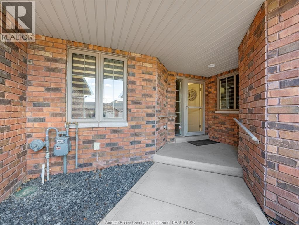 640 COMMISSO CRESCENT, Windsor — photo 5