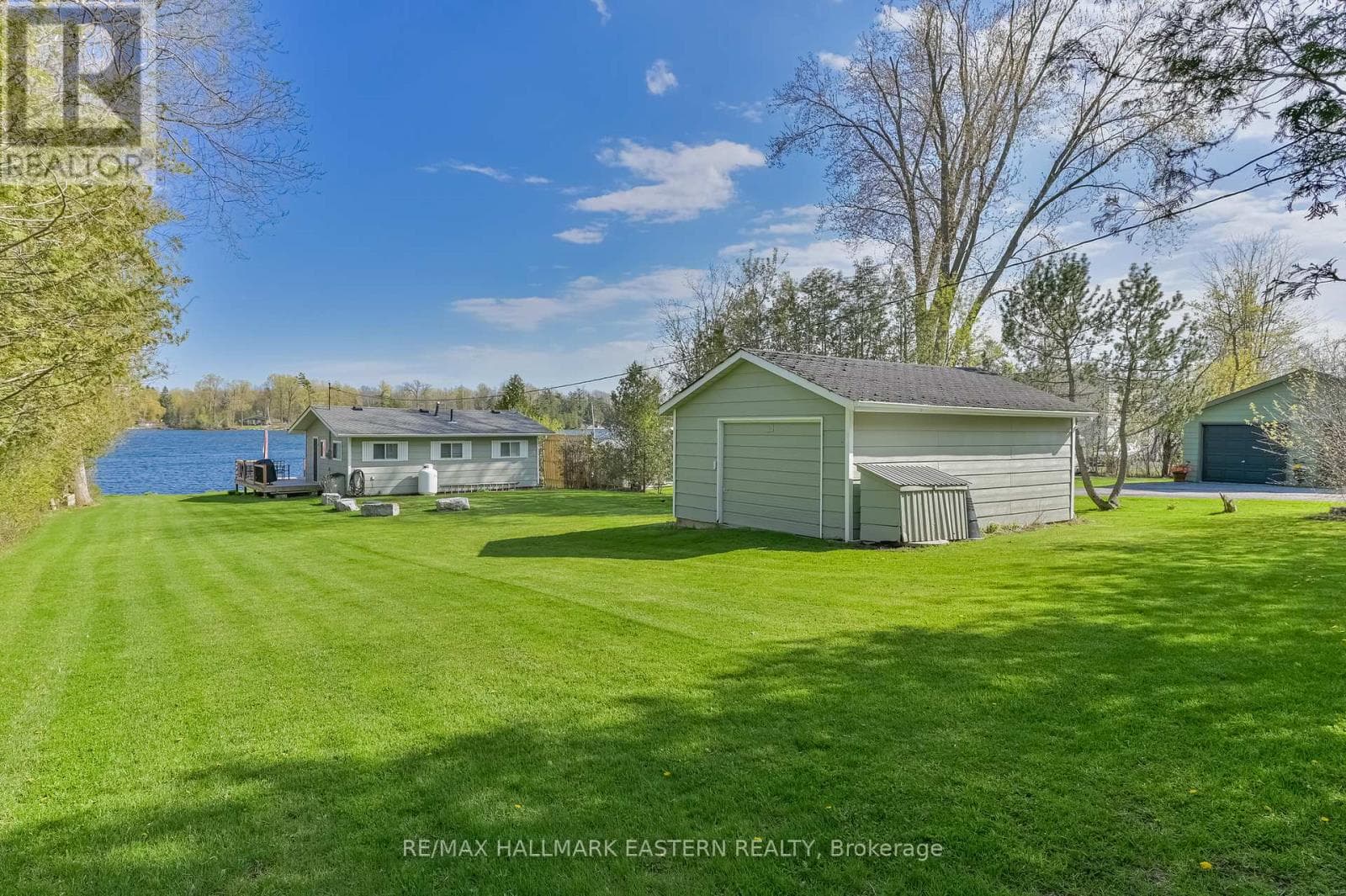 1095 ISLAND VIEW DRIVE, Central Lakes — photo 2