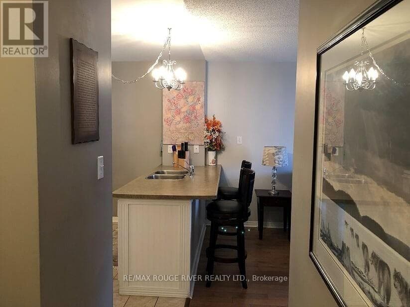 102 - 90 ASPEN SPRINGS DRIVE, Central Lakes — photo 5
