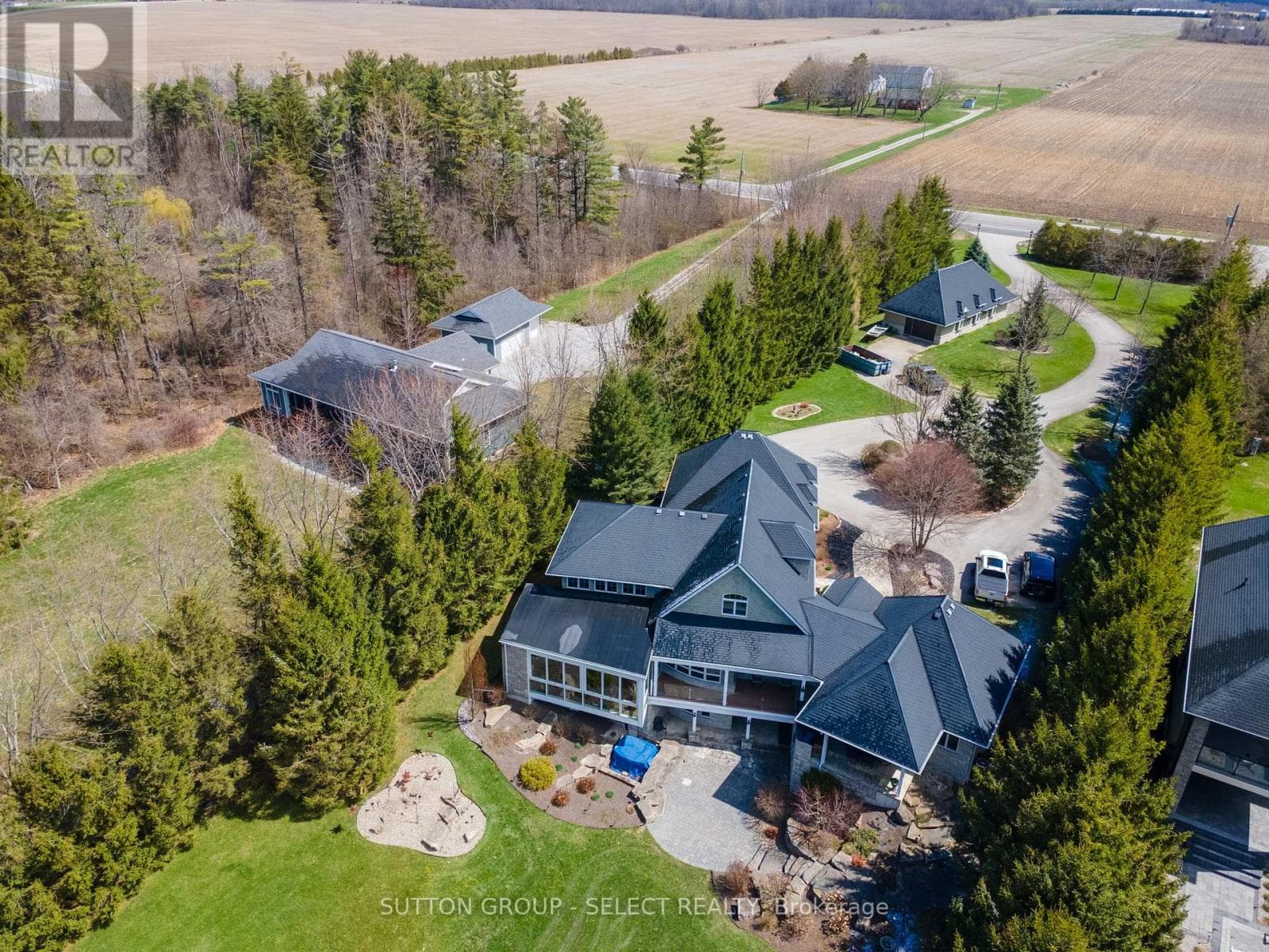 4544 LAKESHORE ROAD, London and St. Thomas — photo 2