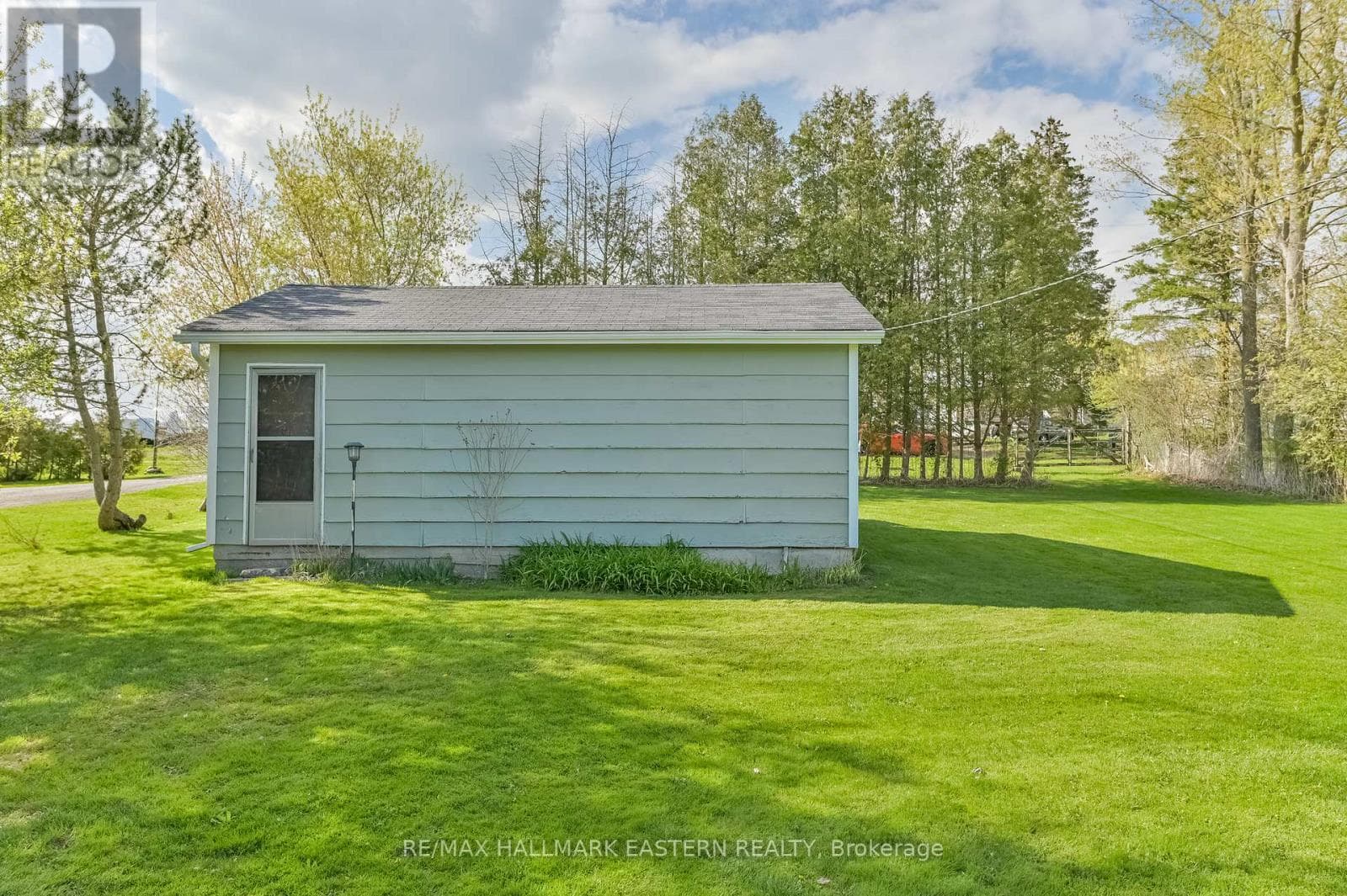 1095 ISLAND VIEW DRIVE, Central Lakes — photo 4