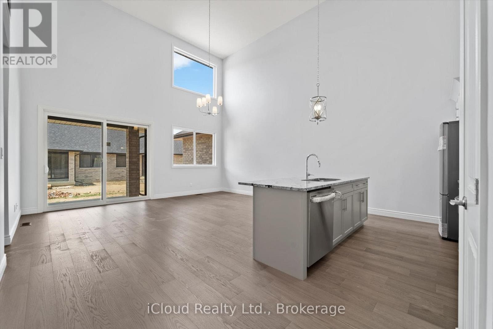 511 WATER ROAD, Toronto — photo 4