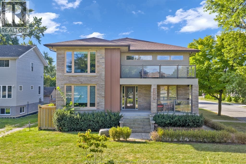 11965 RIVERSIDE DRIVE EAST in East Riverside