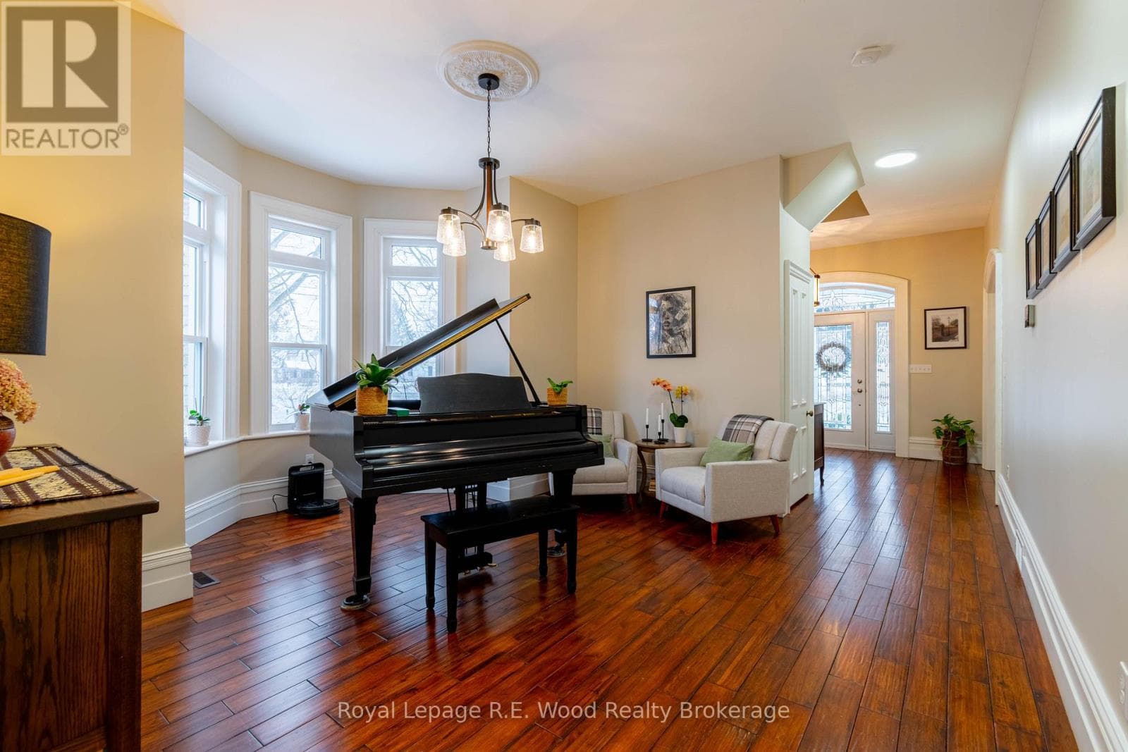 18 MAIN STREET WEST, Woodstock-Ingersoll-Tillsonburg — photo 3