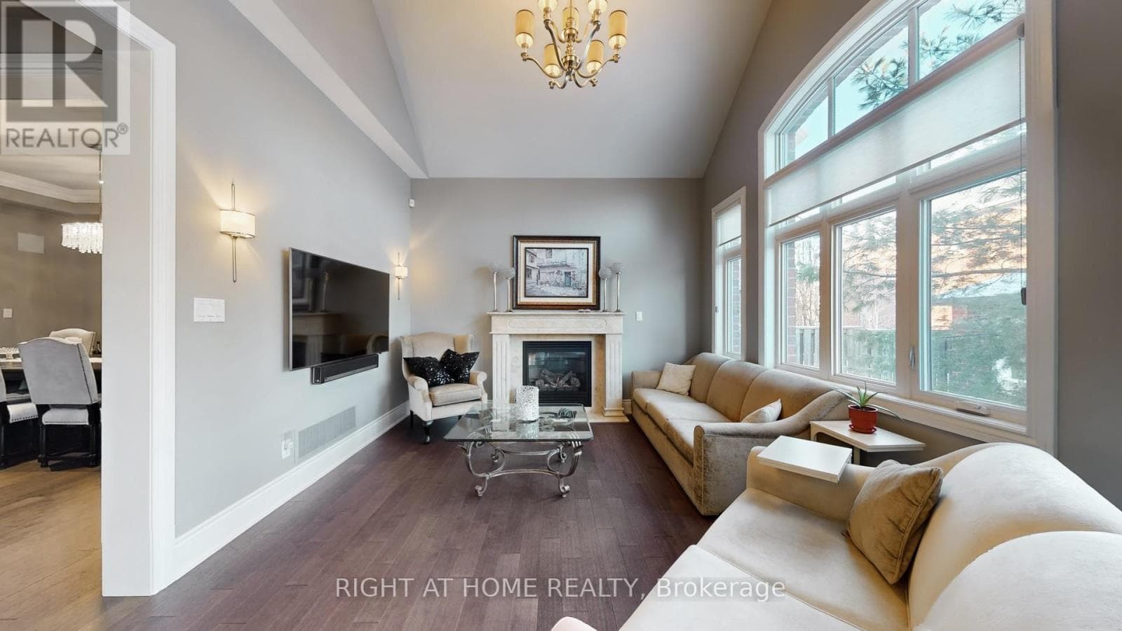 131 ROBERT BERRY CRESCENT, Toronto — photo 2