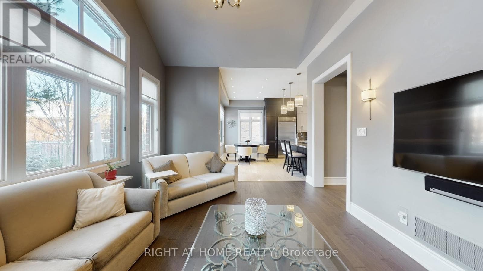 131 ROBERT BERRY CRESCENT, Toronto — photo 4