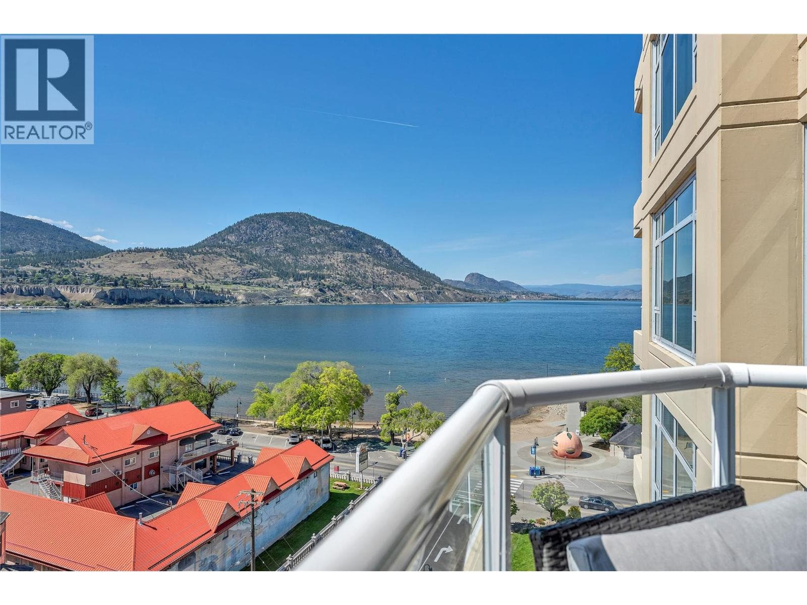 160 Lakeshore Drive Unit# 1006, Interior REALTORS® — photo 5