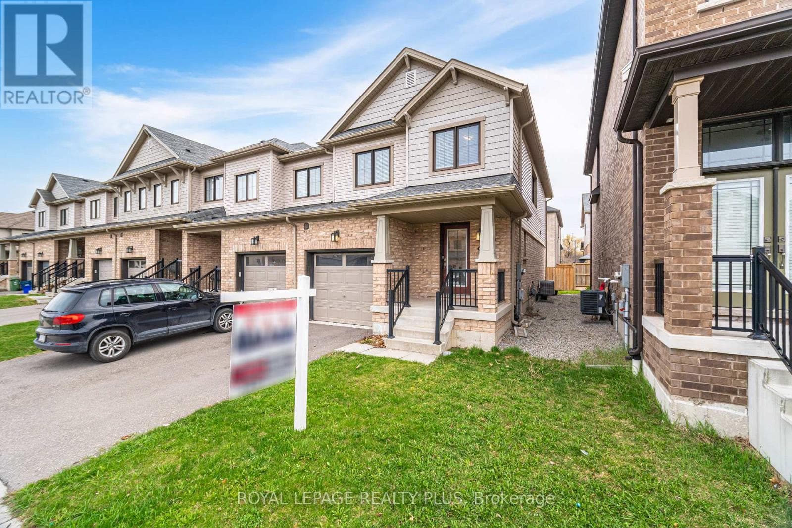 12 PAGEBROOK CRESCENT, Toronto — photo 2