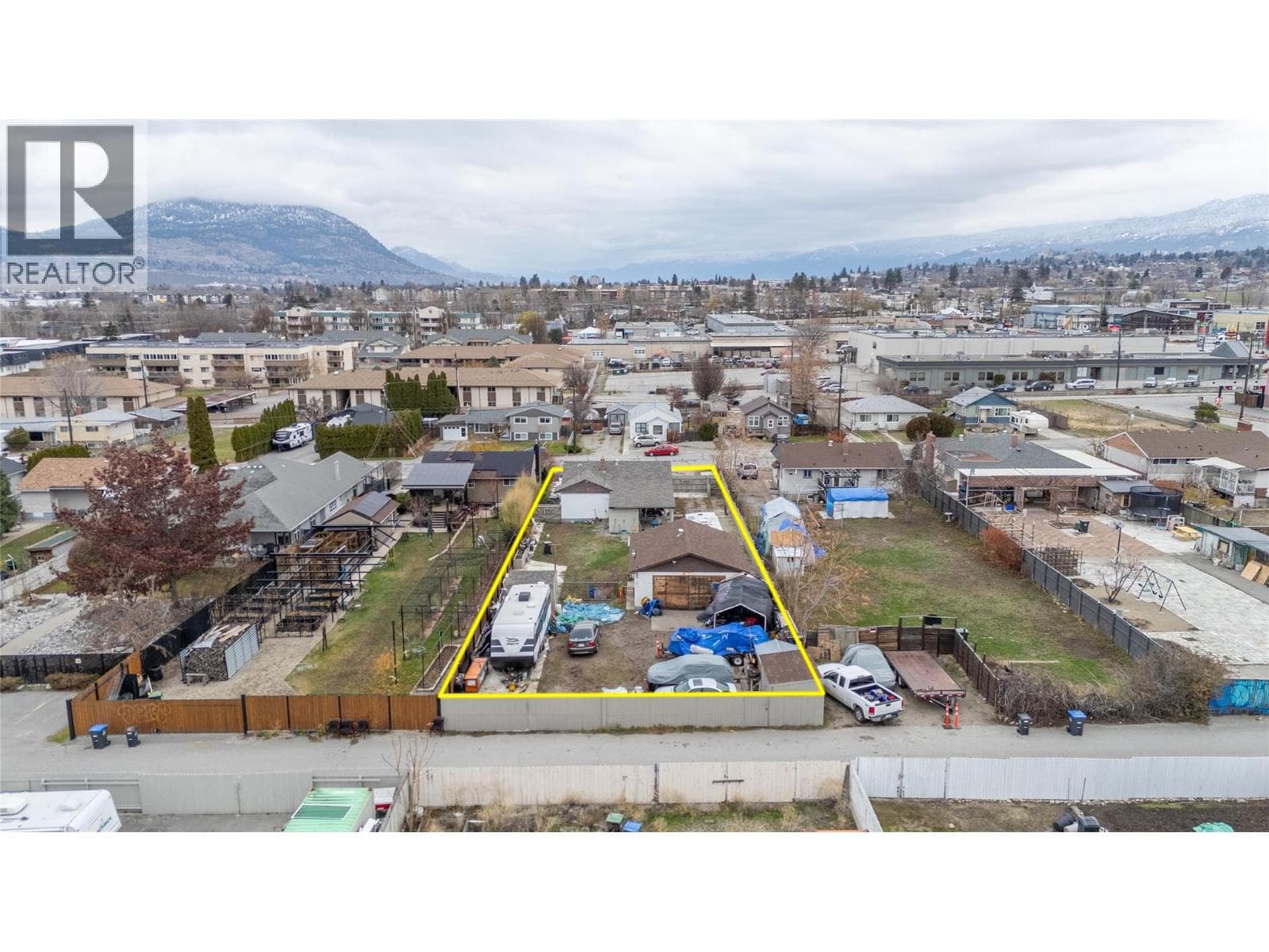 52 OKANAGAN AVENUE WEST, Interior REALTORS® — photo 2
