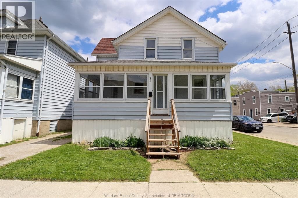 996 ALBERT in East Windsor