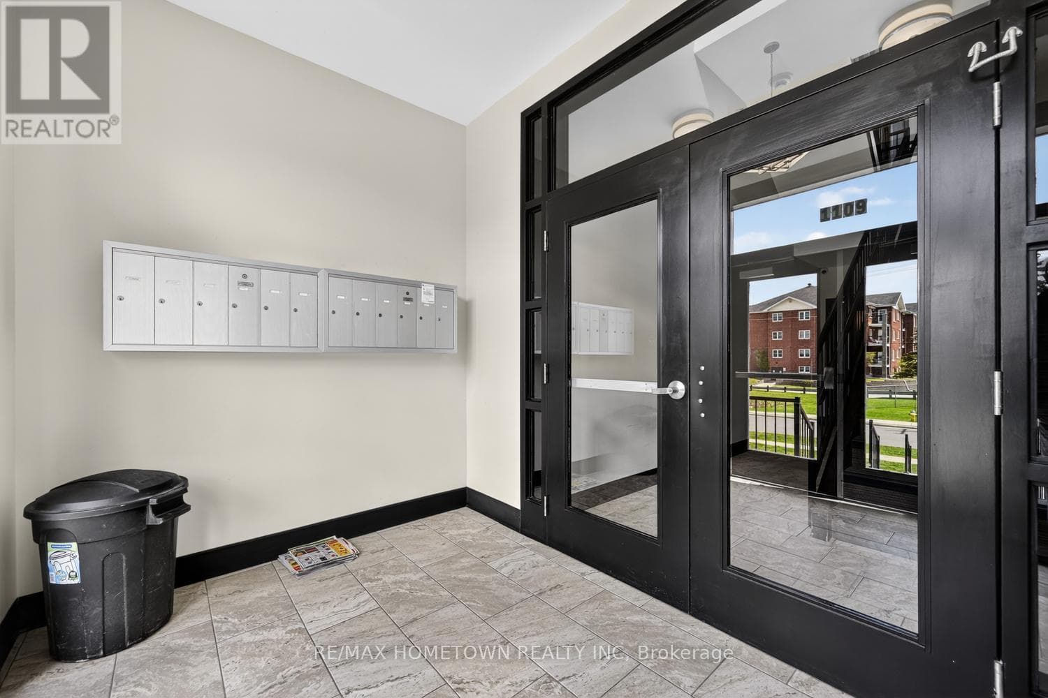 101 - 1109 MILLWOOD AVENUE, Rideau St.Lawrence — photo 3