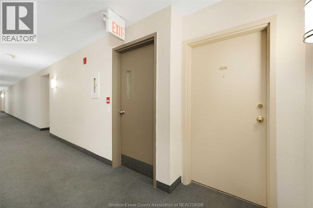 3000 SANDWICH STREET UNIT 206, Windsor — photo 5