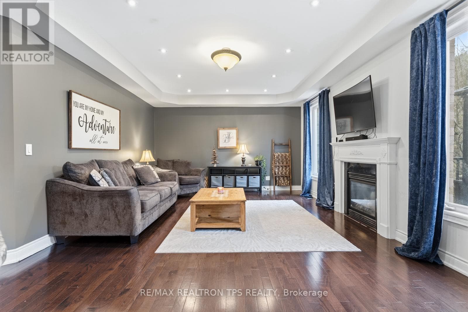 555 KINGSFIELD LOOP, Toronto — photo 5
