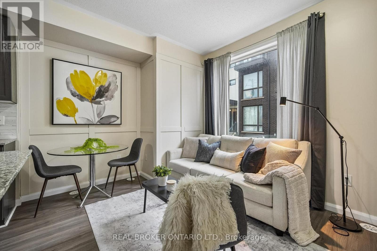 46 - 26 FIELDWAY ROAD, Toronto — photo 4
