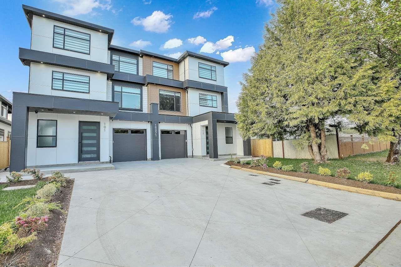 102 15371 94 AVENUE in Fleetwood
