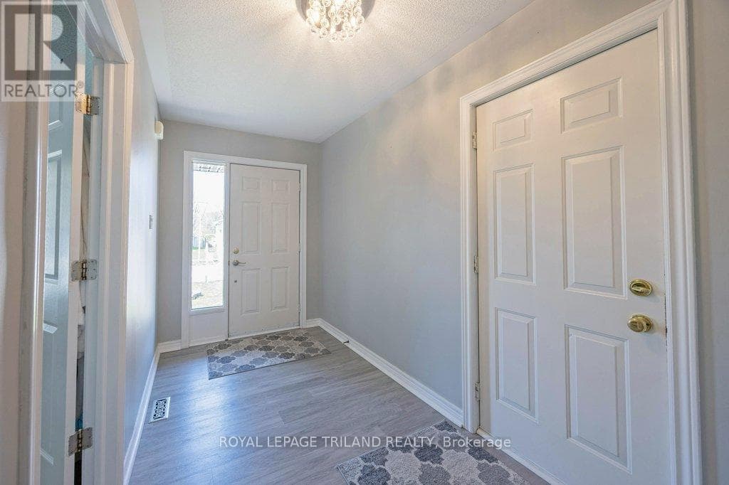 22 STONEYCREEK CRESCENT, London and St. Thomas — photo 4