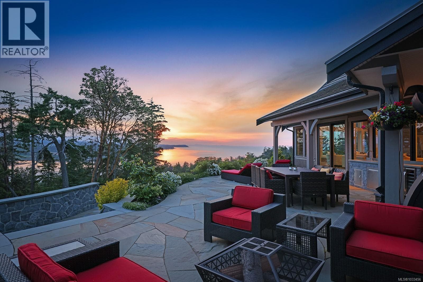 1790 Claudet Rd, Vancouver Island — photo 4