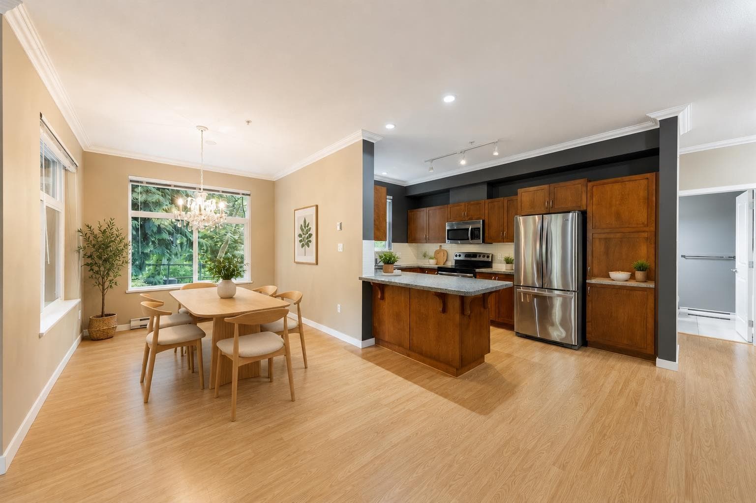 107 33338 E BOURQUIN CRESCENT, Fraser Valley — photo 5