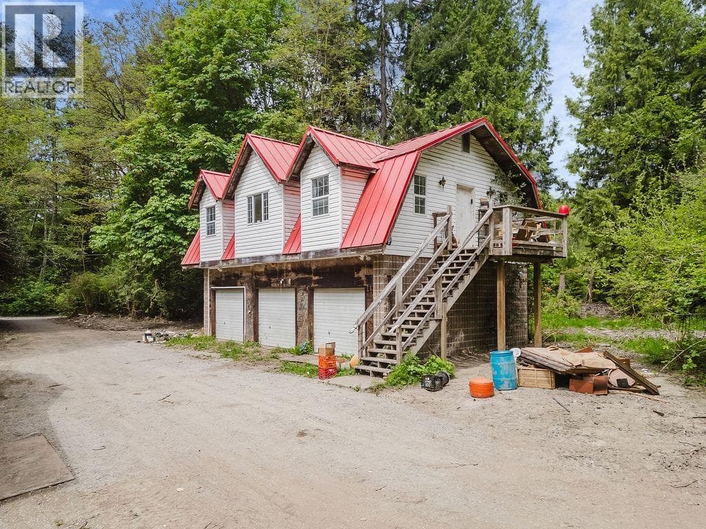 1575 BURTON ROAD, Greater Vancouver — photo 3