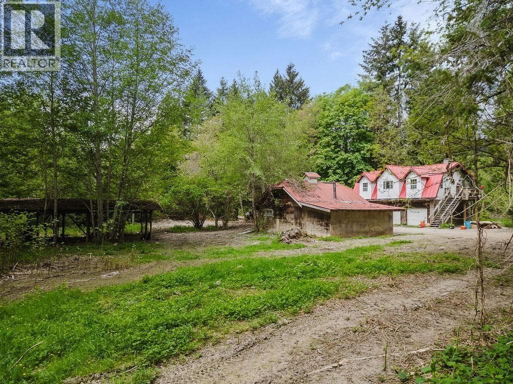 1575 BURTON ROAD, Greater Vancouver — photo 5
