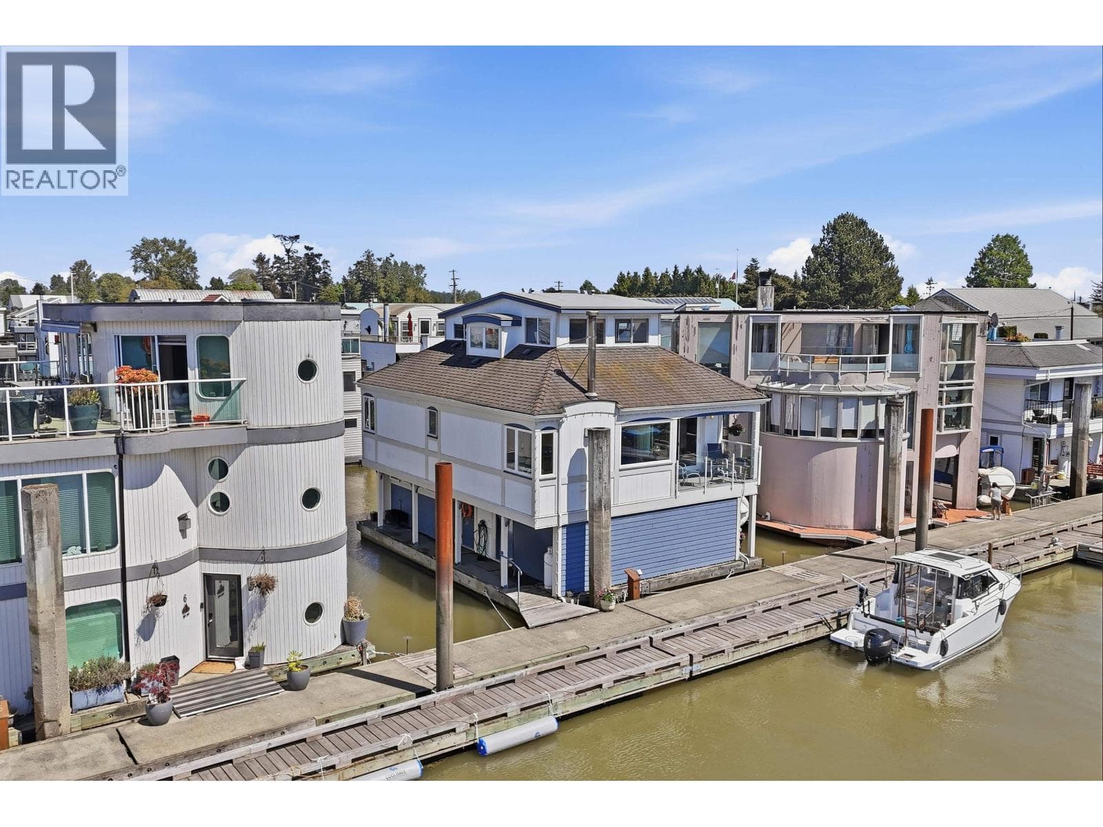 5 3459 W RIVER ROAD in Port Guichon