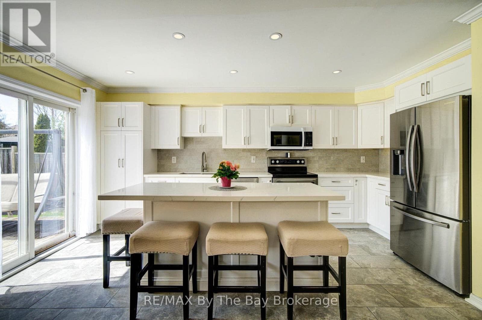 88 WESLEY AVENUE, OnePoint — photo 5