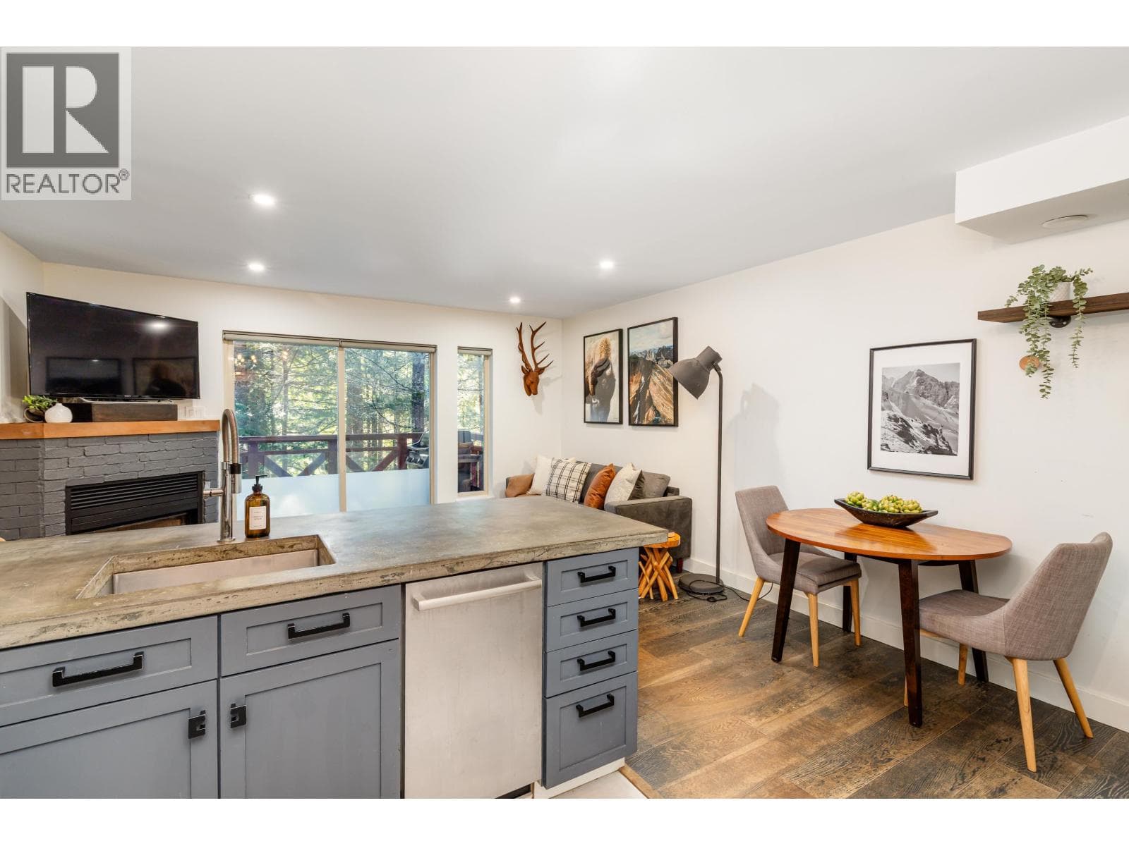 113 3070 HILLCREST DRIVE, Greater Vancouver — photo 5
