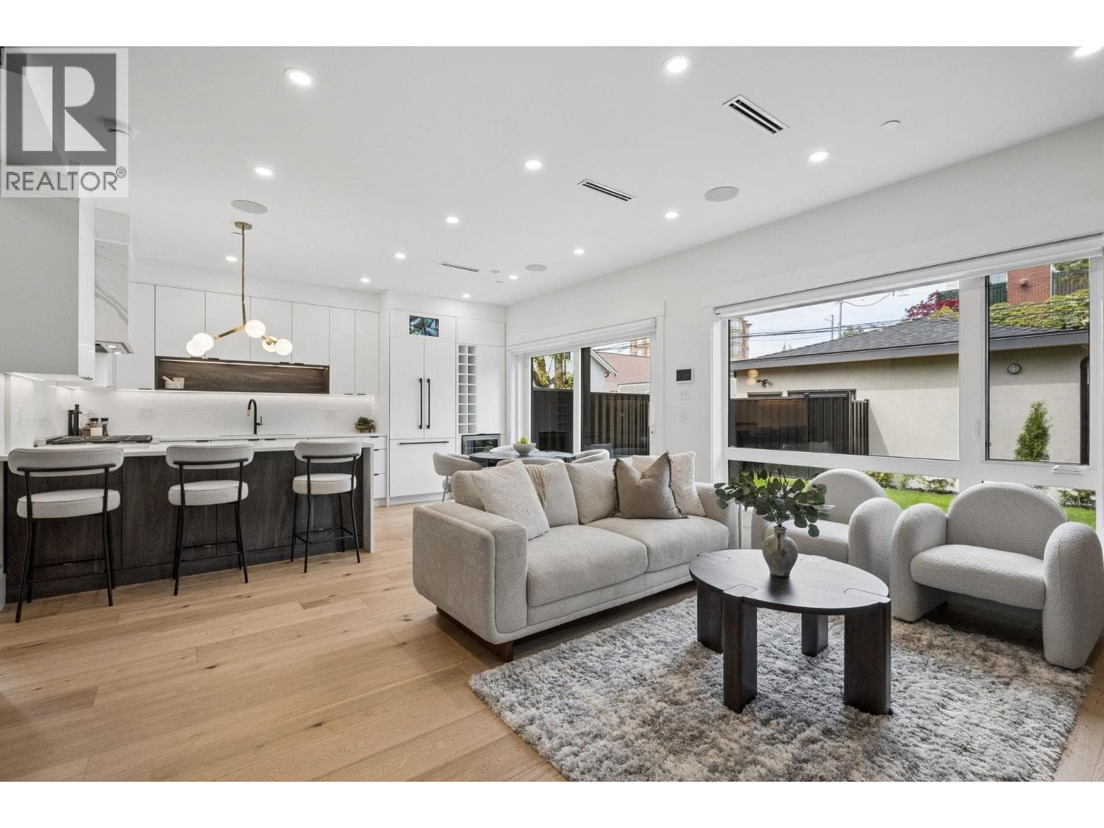 2 4549 W 11TH AVENUE in West Point Grey