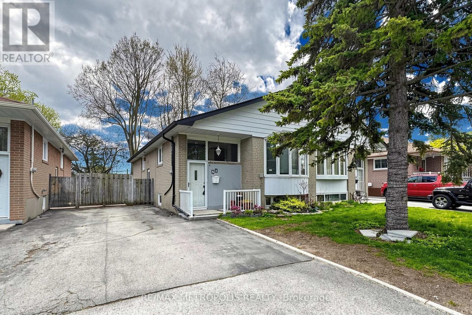51 GREYABBEY TRAIL, Toronto — photo 3