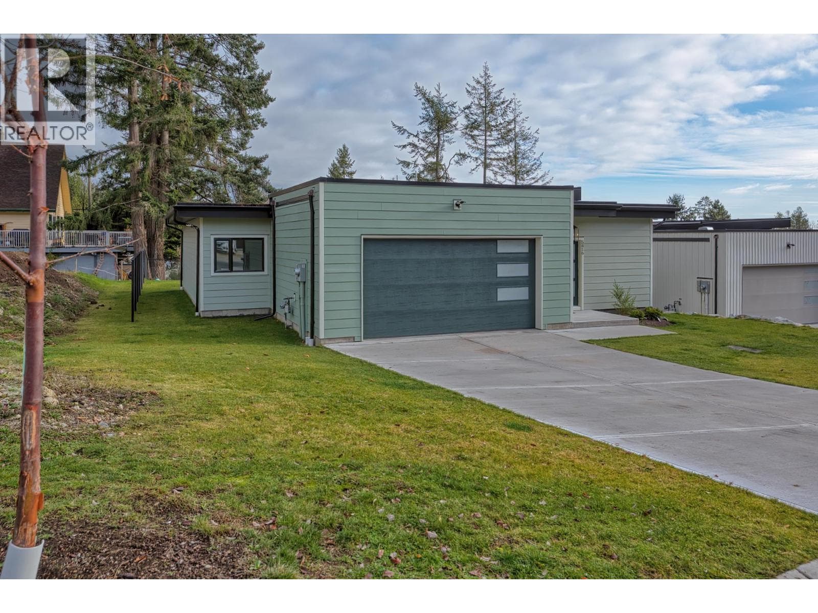 5416 STELLAR WAY, Greater Vancouver — photo 2