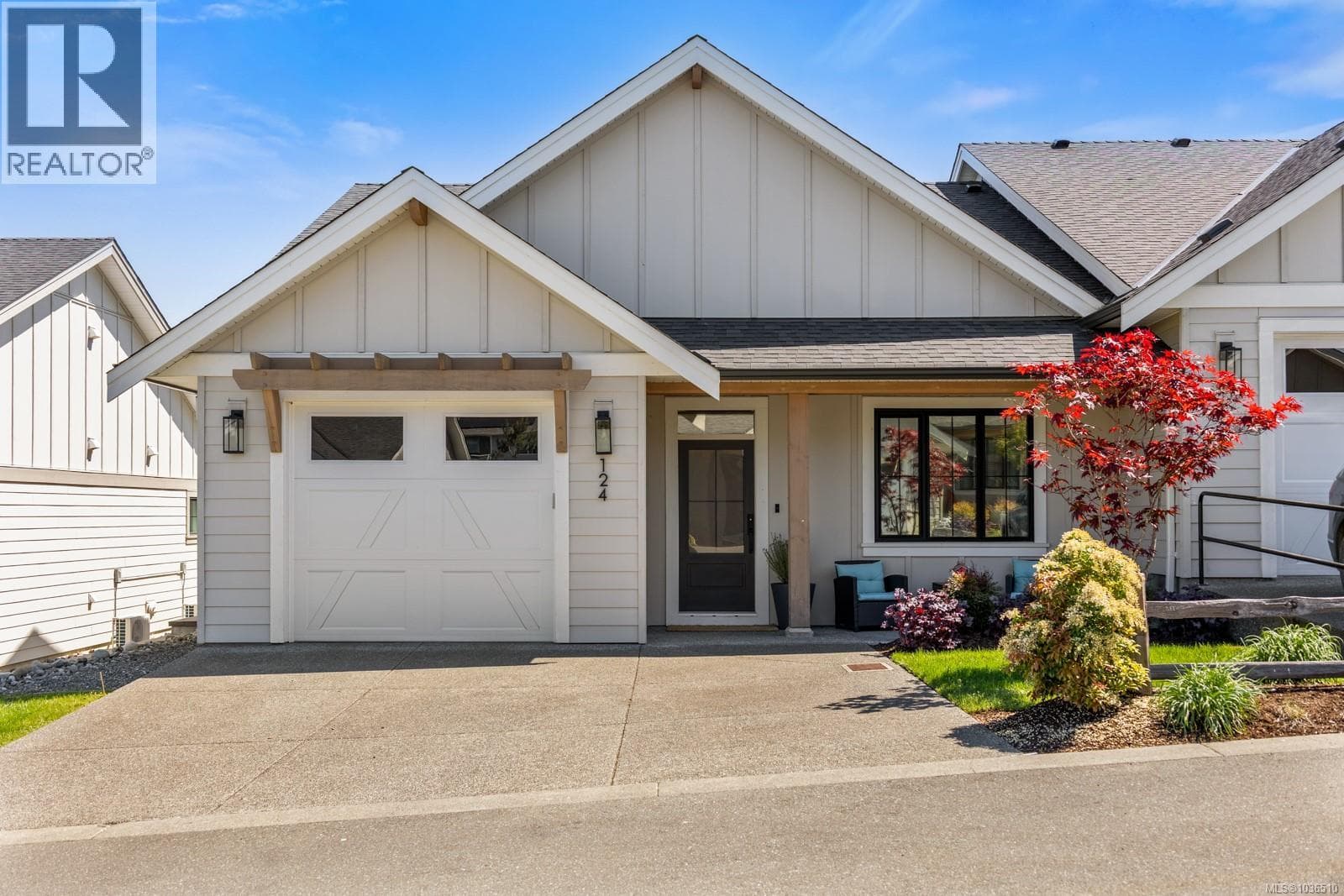 124 4098 Buckstone Rd in 