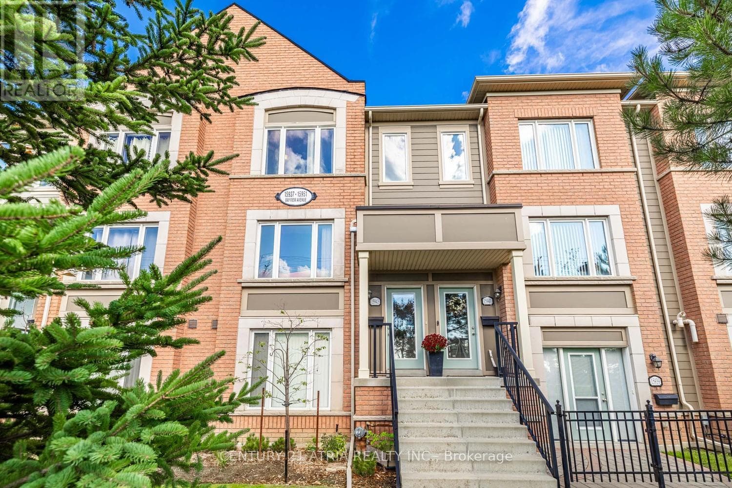 9 - 15943 BAYVIEW AVENUE, Toronto — photo 2