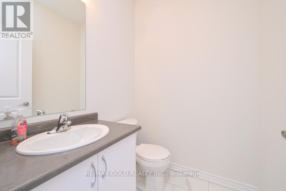 20 TAMWORTH TERRACE, Toronto — photo 5