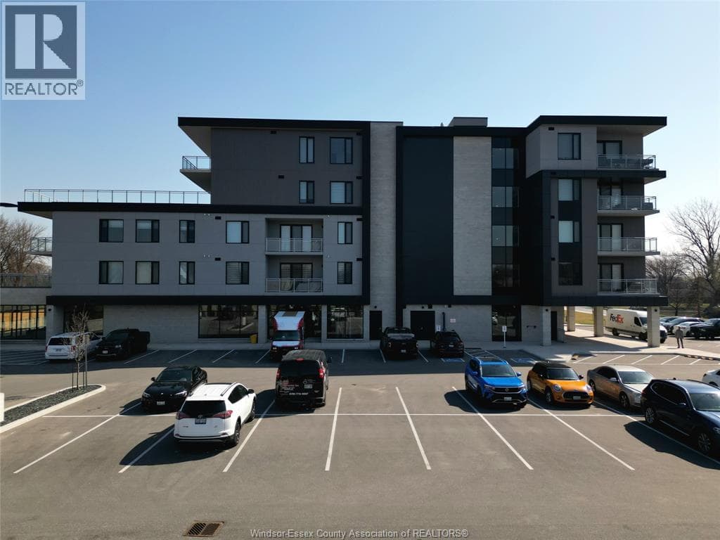 14400 TECUMSEH ROAD East Unit# 402 in 