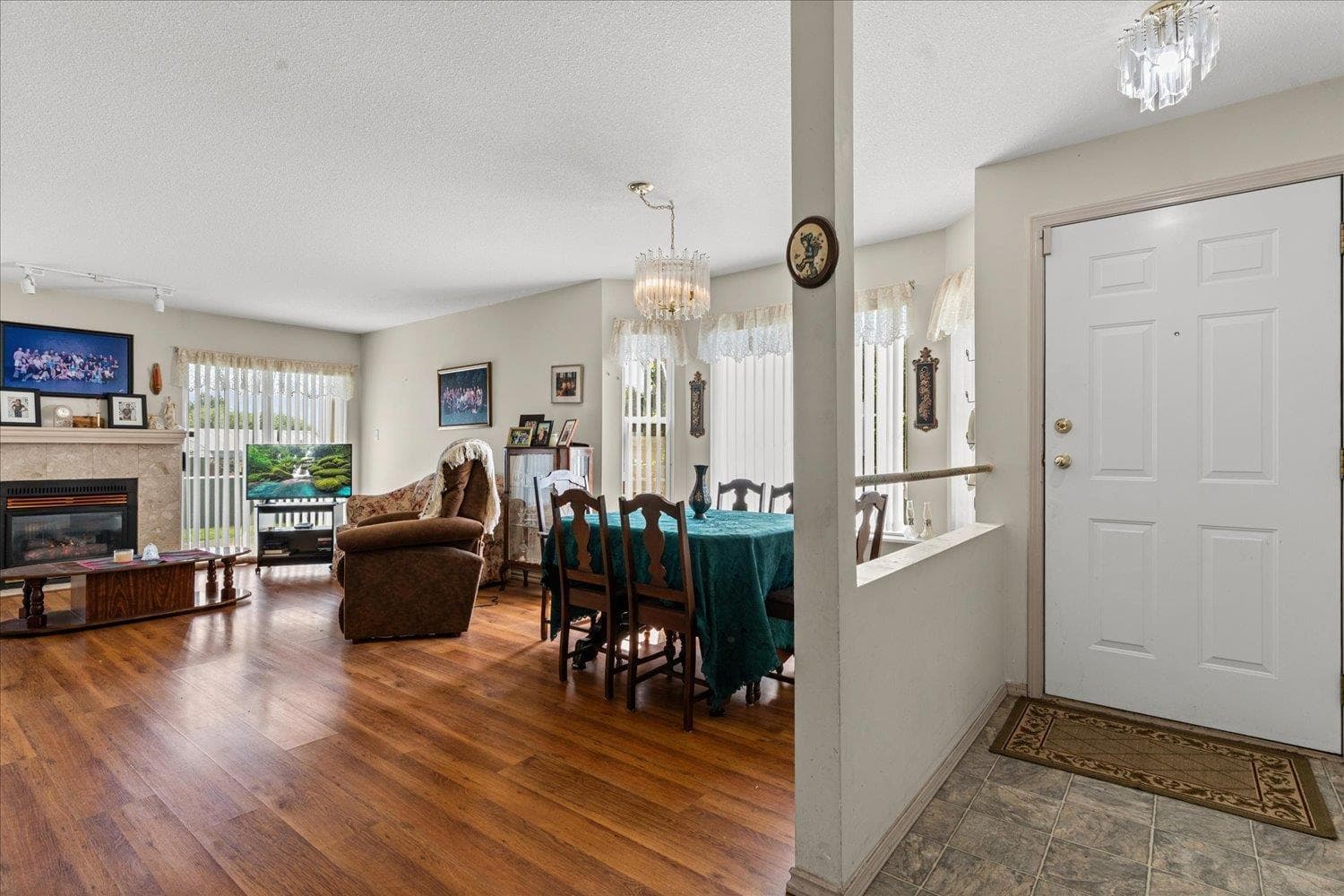 1 8533 BROADWAY ROAD, Chilliwack Proper South, Chilliwack — photo 3