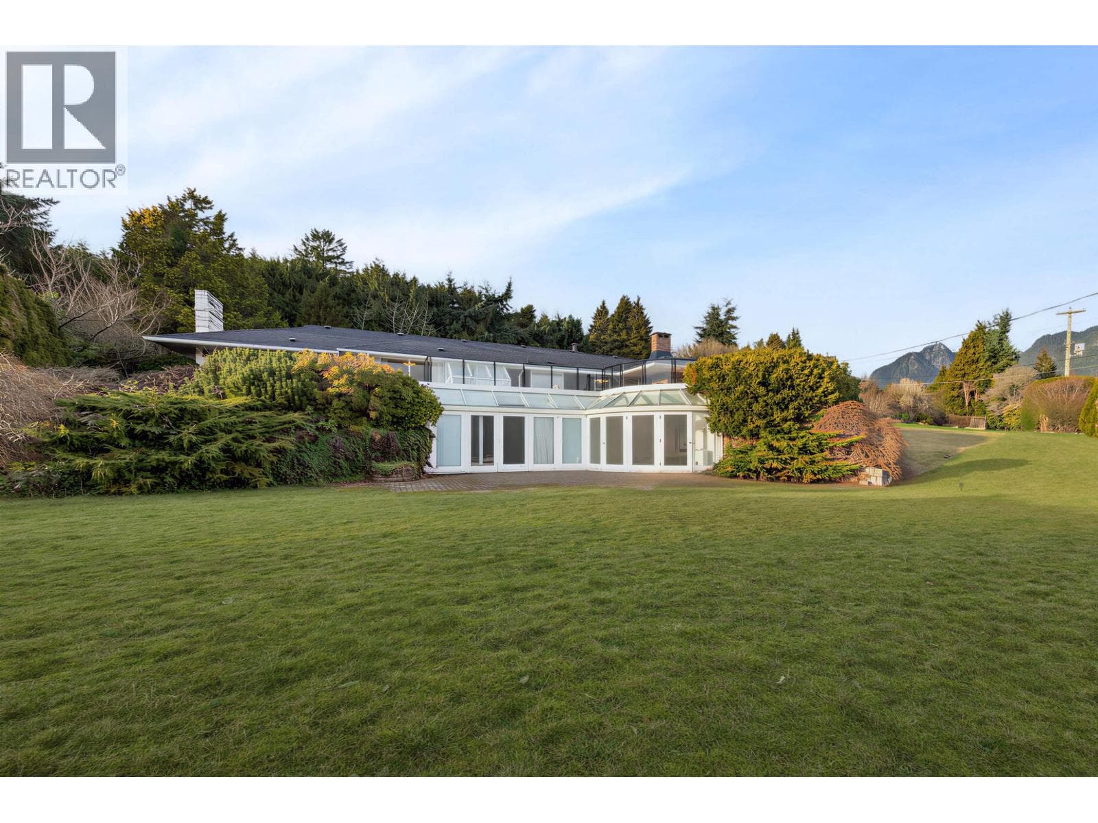 875 EYREMOUNT DRIVE, Greater Vancouver — photo 3