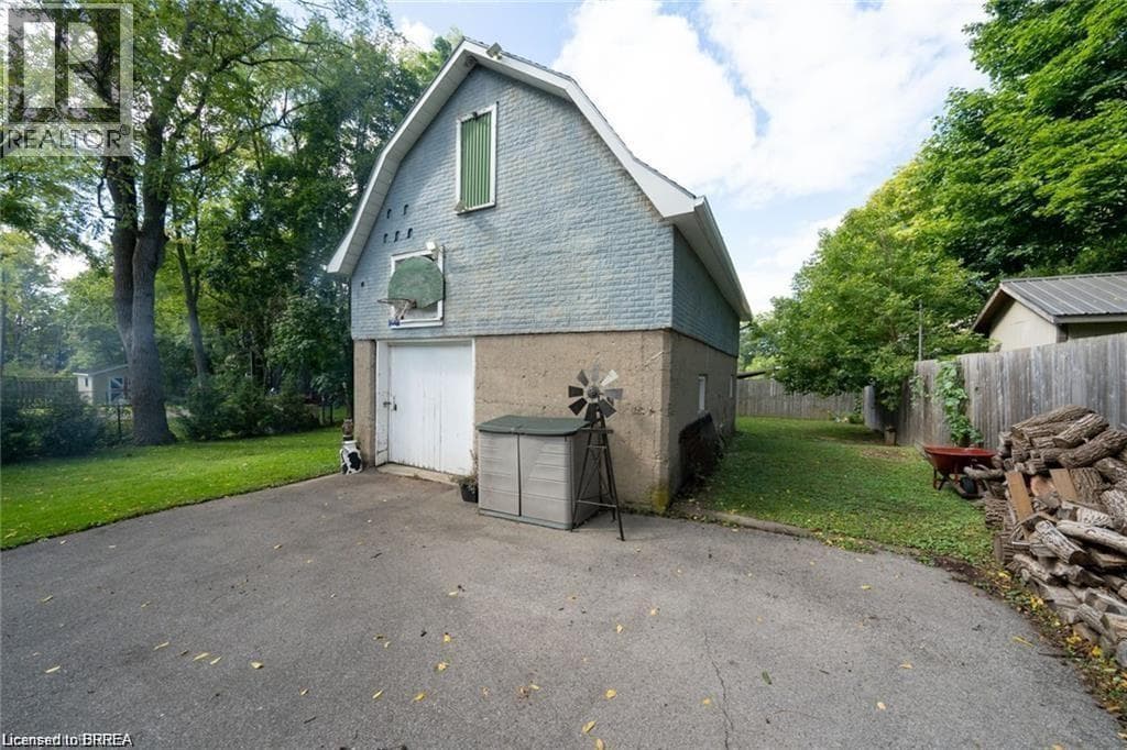 284 COLBORNE STREET NORTH, Brantford — photo 3