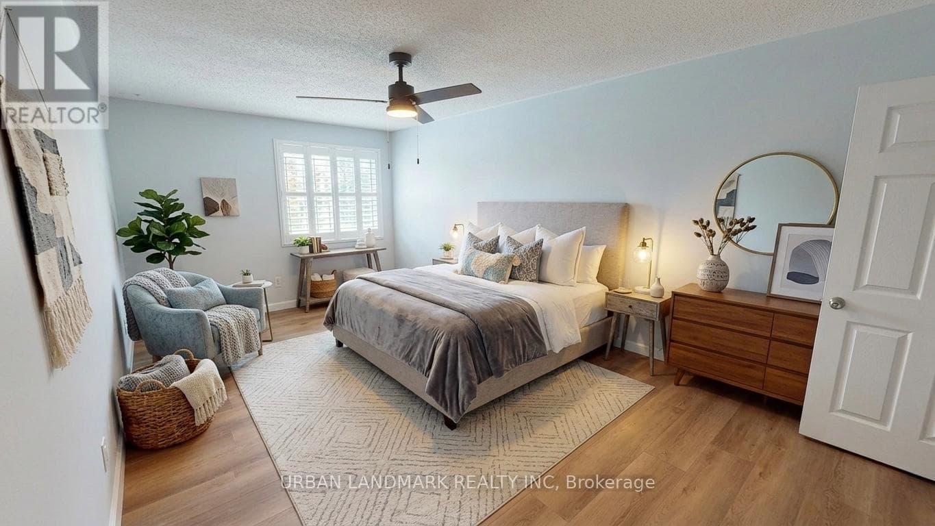 201 - 131 TAUNTON ROAD E, Toronto — photo 5