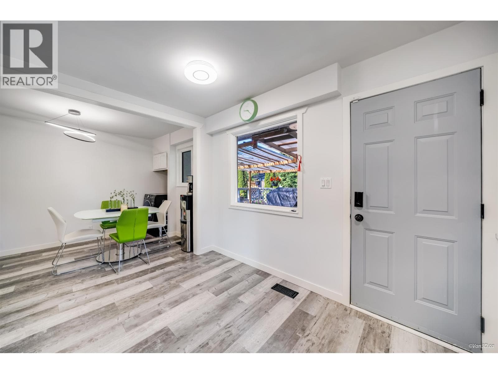 890 WESTWOOD STREET, Greater Vancouver — photo 5