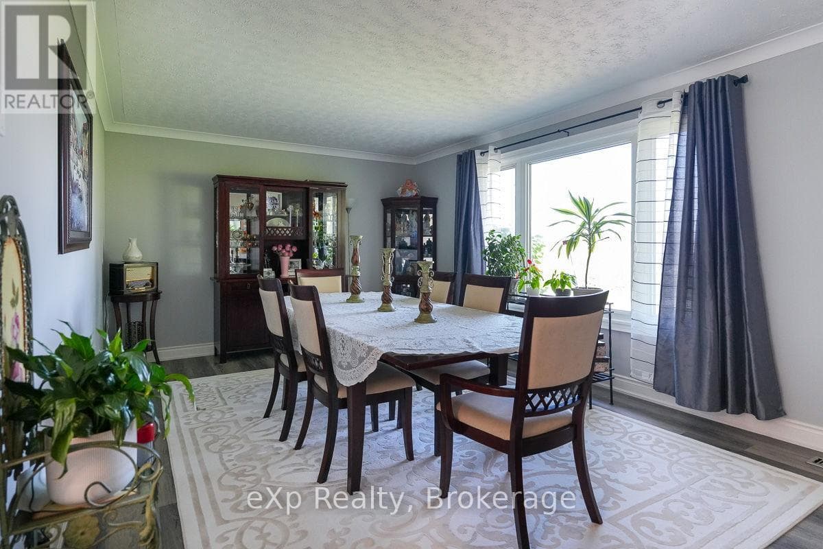 3595 BRUCE ROAD 3, OnePoint — photo 4