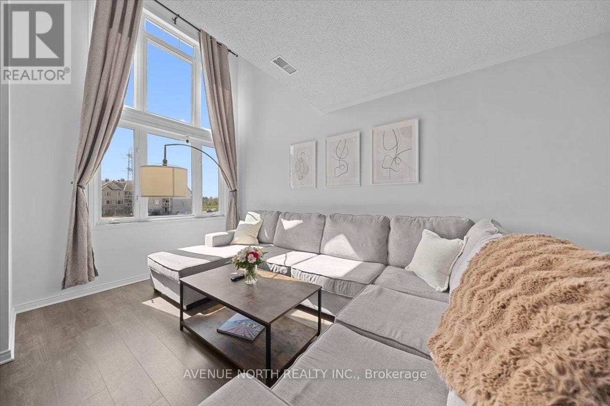 25 - 220 TIVOLI PRIVATE, Ottawa — photo 5