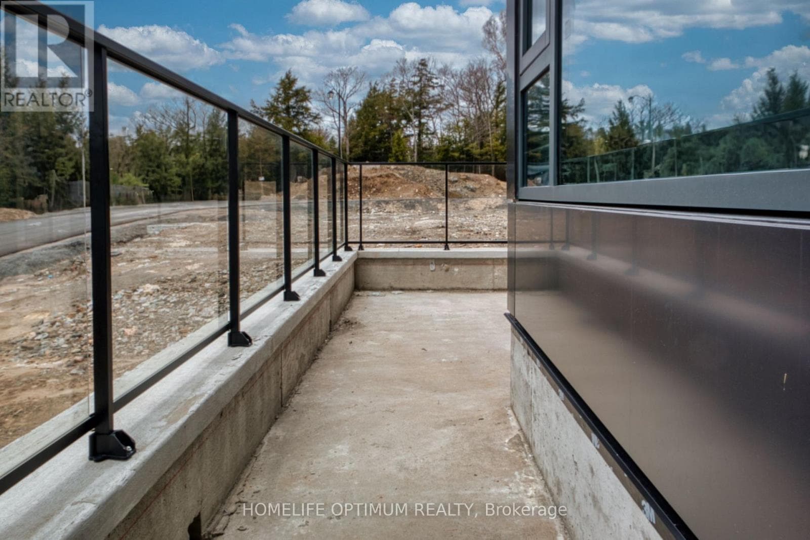 101 - 6 SUNCREST LANE, Toronto — photo 3